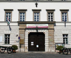 HM Hadtörténeti Intézet és Múzeum